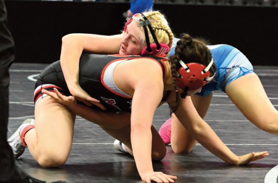 Dealya Collins, 132 lbs. 5th at state 48-3