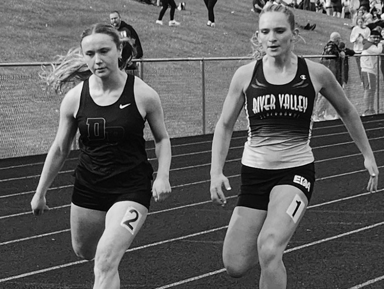 Dodge/Point track 2nd, 5th at Lancaster Invitational