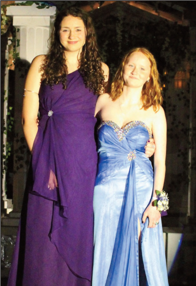 Violet Renwick and Madalyn Sowers